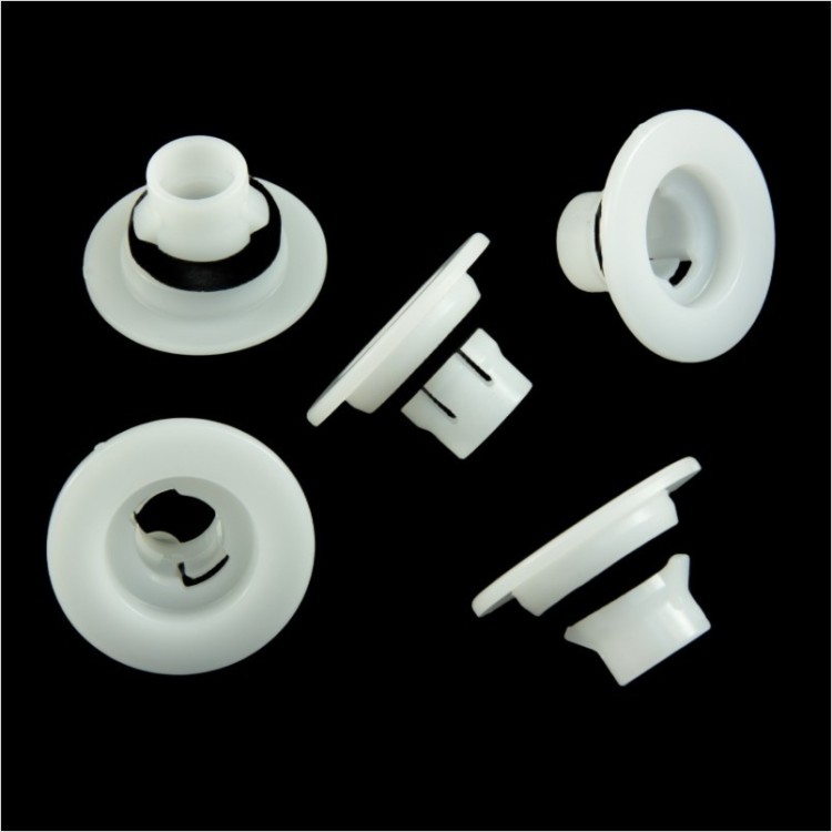 10x White Rocker Side Moulding Grommet Clips 909130117